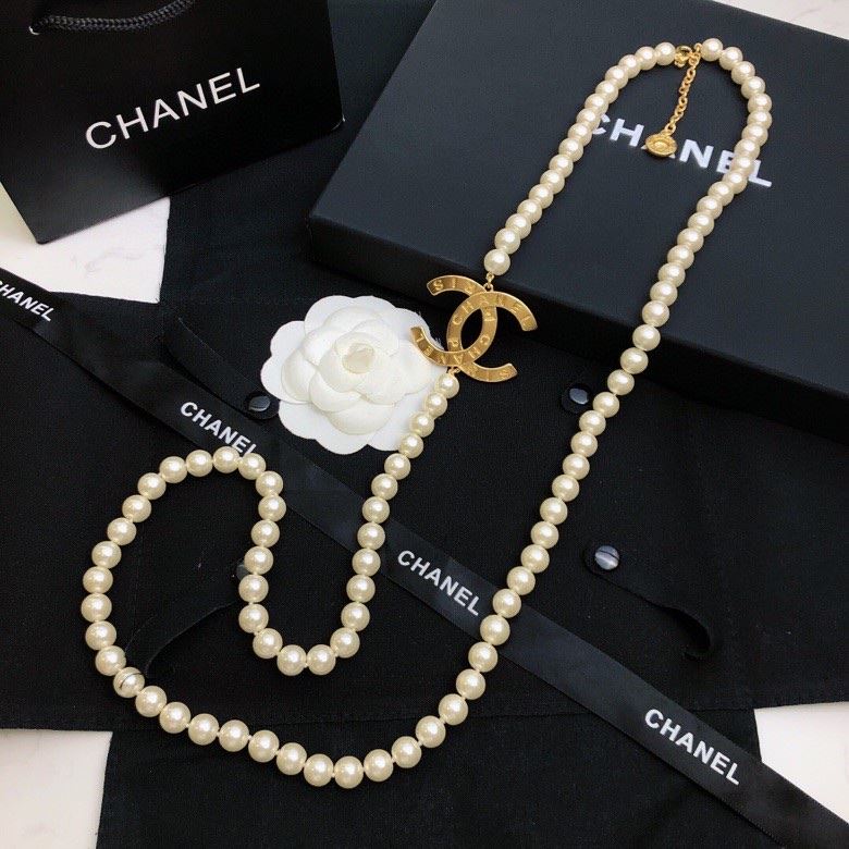 Chanel Necklaces